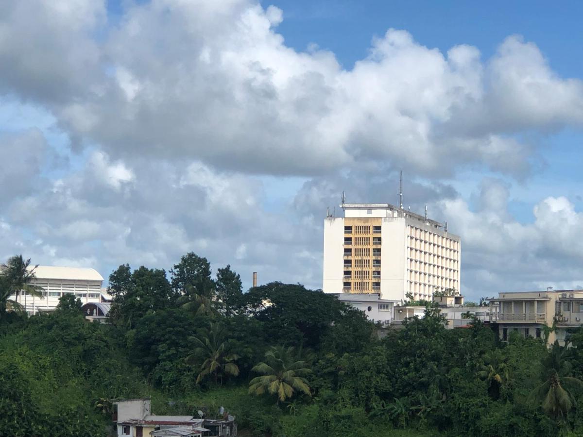 Appartement Avec Vue Panoramique De Pointe-A-Pitre Exterior photo