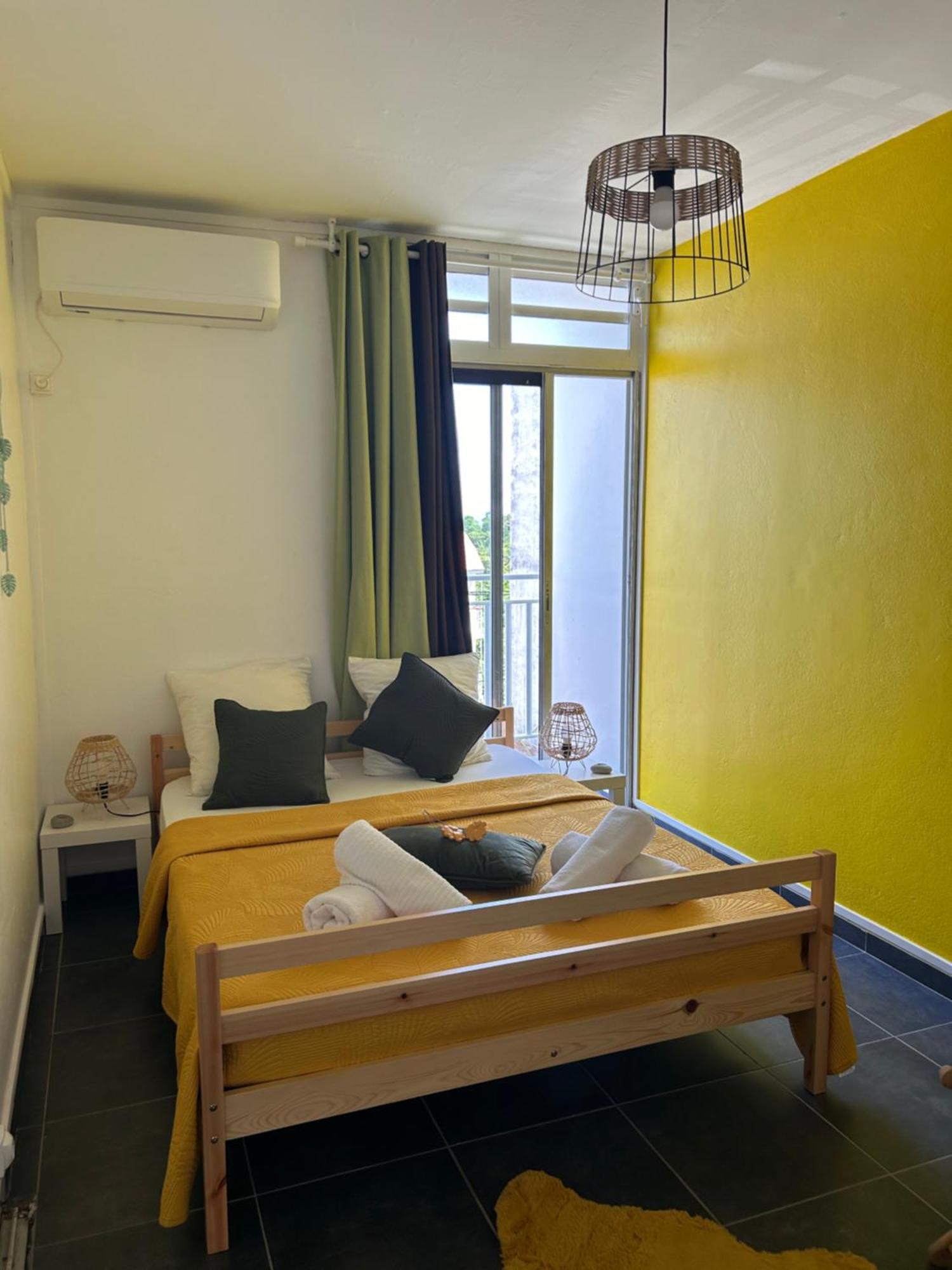 Appartement Avec Vue Panoramique De Pointe-A-Pitre Exterior photo
